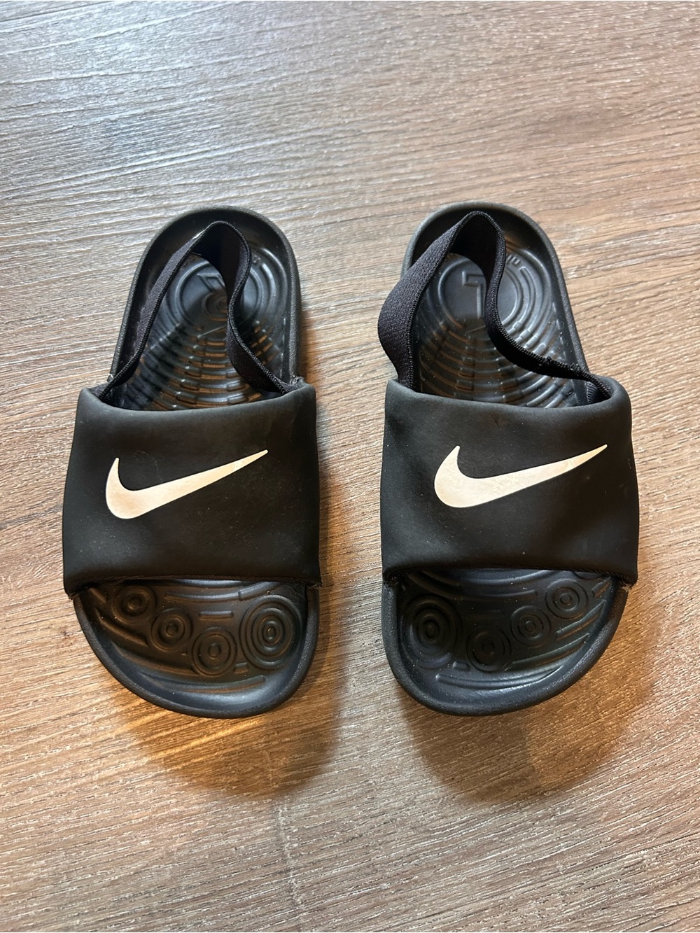 Toddler Nike Black Slides with White Swoosh and Elastic Heel Strap